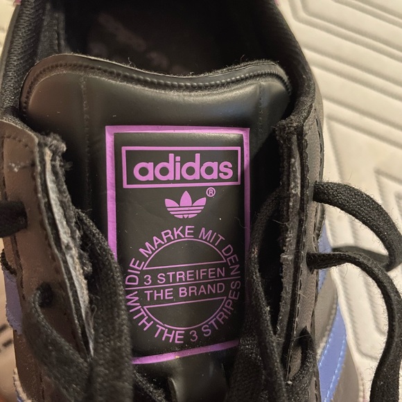 Adidas 3 Stripe 3 Streifen Black Shoes Men’s 7 1/2. Great shape gently used. - Picture 4 of 10